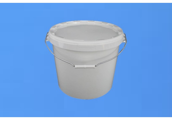 26 LITRE WHITE BUCKET and LID